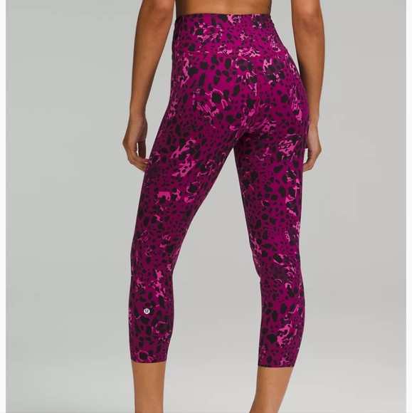 Lululemon Base Pace High-rise Crop 23" Cheetah Camo Magenta Purple Multi - Picture 11 of 13